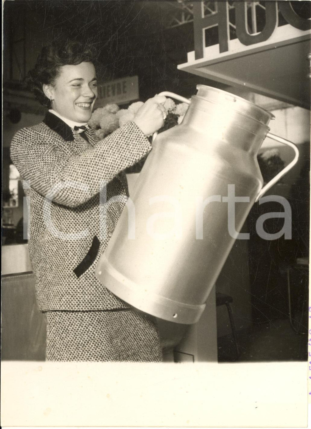 1953 PARIS Salon de l'Emballage - Pot à lait en métal ultra-léger *Photo 13x18