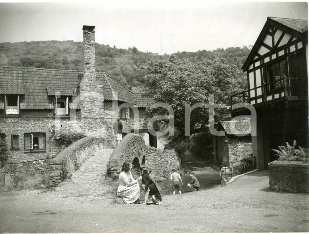 1954 ALLERFORD (SOMERSET) - View of a picturesque corner - Packhorse bridge