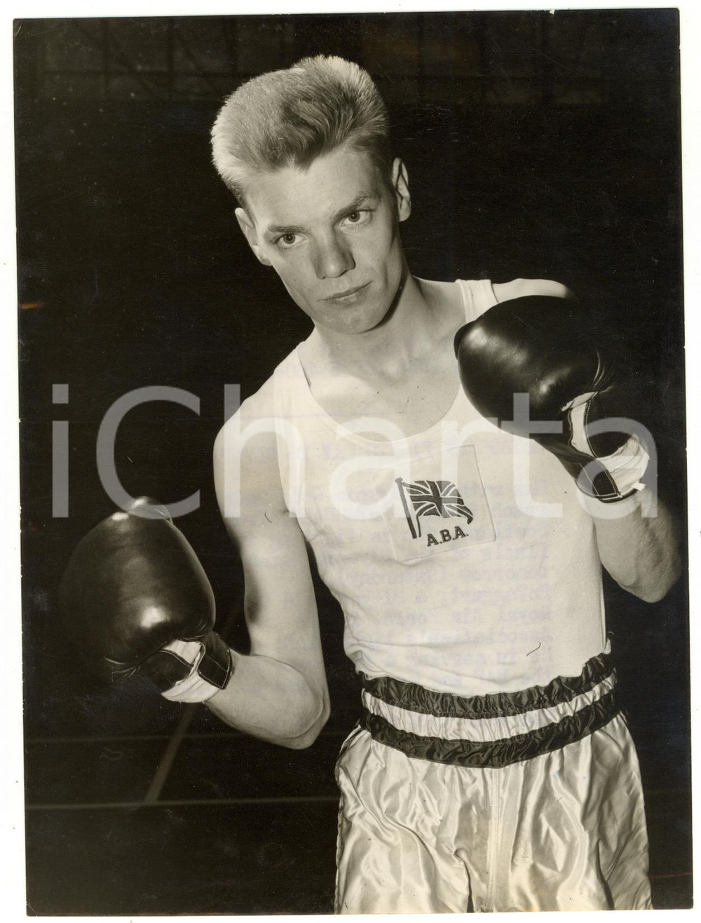 1956 MELBOURNE BOXE Lightweight - Portrait of scottish Dick McTAGGART *Photo