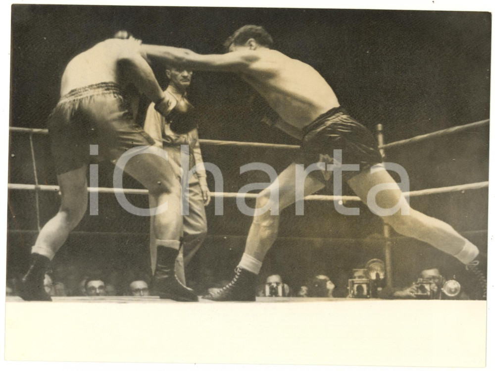 1954 LIVERPOOL BOXE Welterweight European Title - Wally THOM vs Gilbert LAVOINE