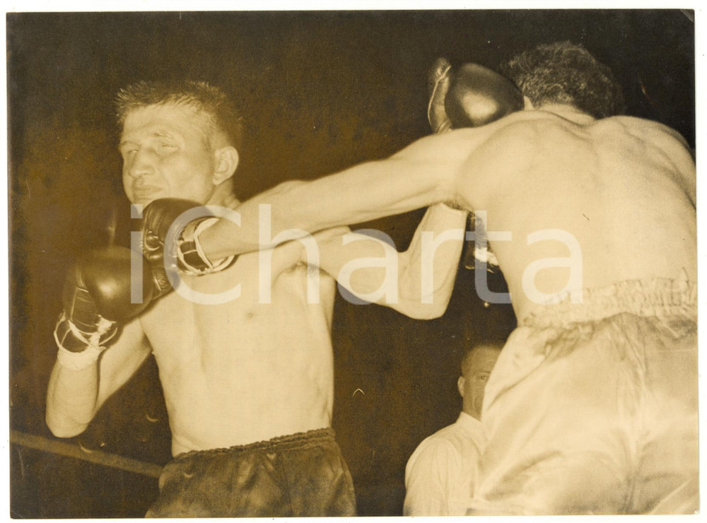 1955 LONDON Earl's Court - BOXE Bantamweight - Dai DOWER against Pierre GRESS