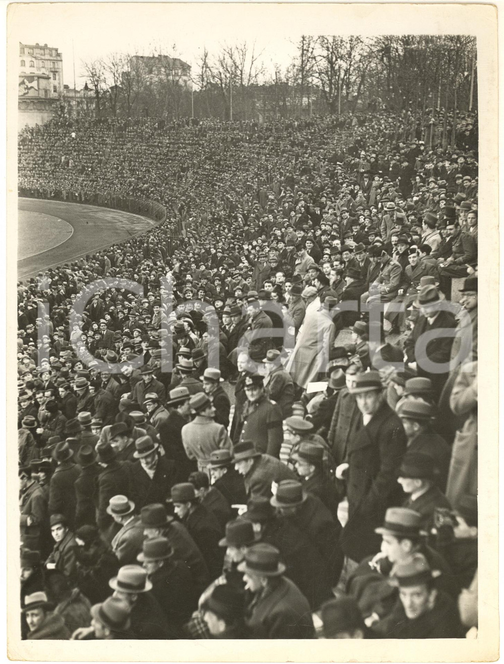 1960 ca MILANO Arena - Veduta di una folla di spettatori *Foto ARTISTICA 18x24
