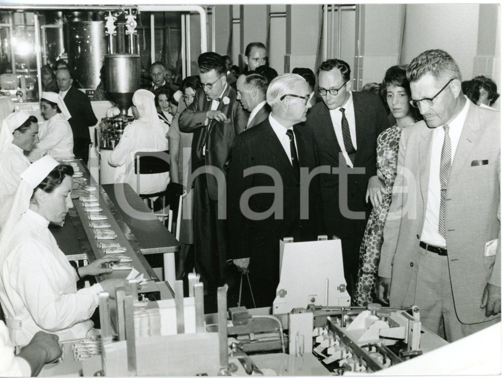 1958 MILANO Ditta DURBAN'S - Conte Franco CELLA accompagna industriali americani