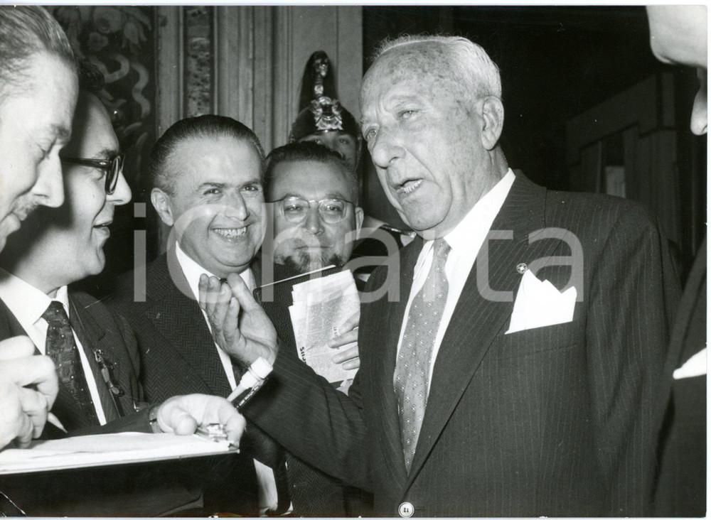 1959 ROMA Consultazioni al Quirinale - Arrivo di Achille LAURO - Foto 18x13 cm