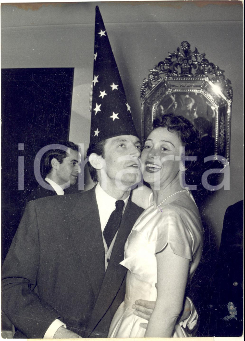 1957 PARIS Félix MARTEN "Martien d'honneur" avec Colette MARS - Photo 13x18 cm