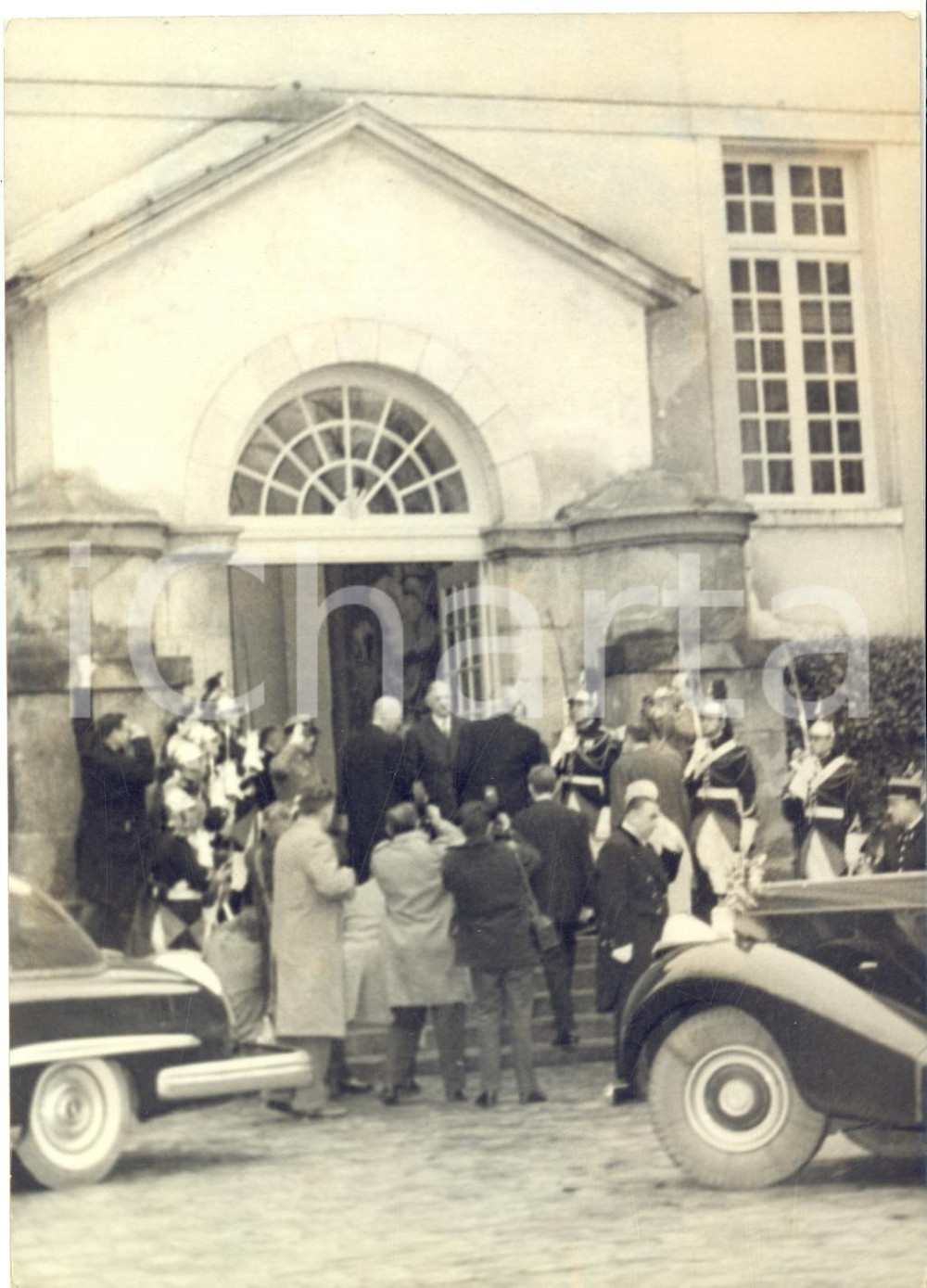 1959 PARIS ELYSEE Charles DE GAULLE accoglie Dwight EISENHOWER e Harold McMILLAN