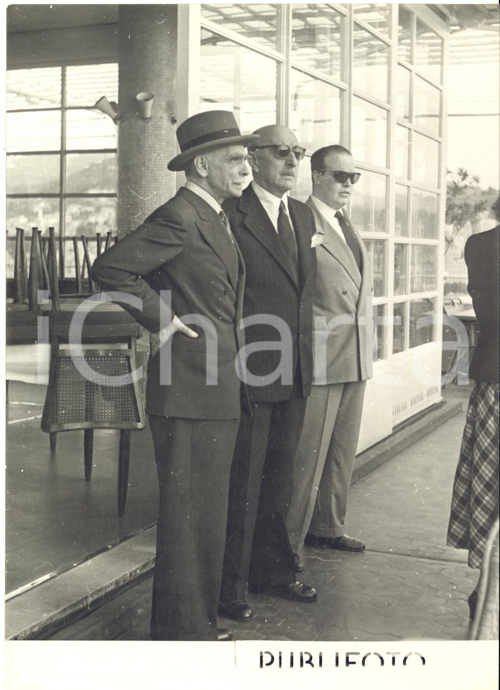 1953 GENOVA Alexandros PAPAGOS al ristorante OLIMPO sul grattacielo - Foto