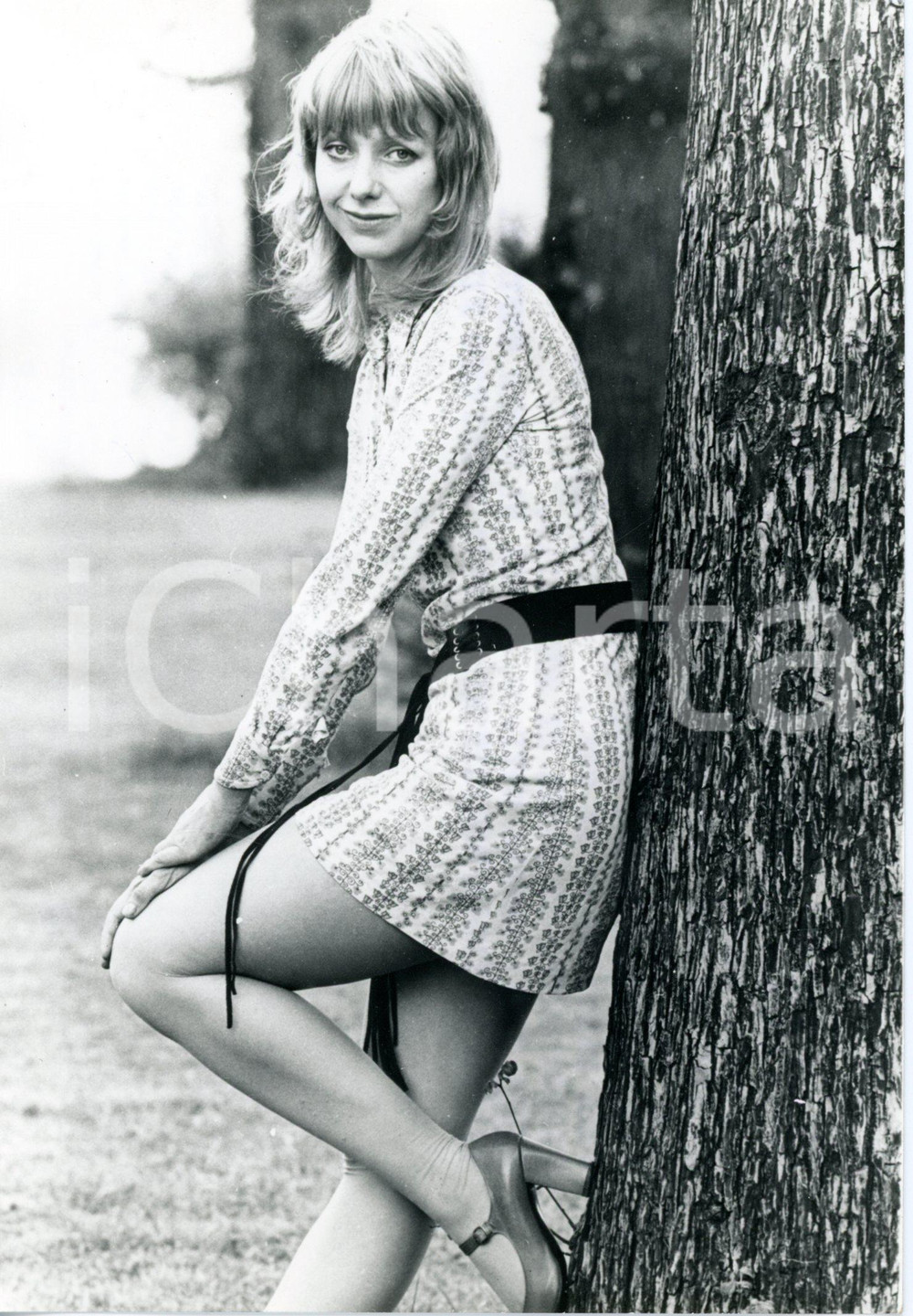 1971 LONDON - Ritratto dell'attrice Tamara "Tammy" USTINOV - Fotografia 13x18 cm