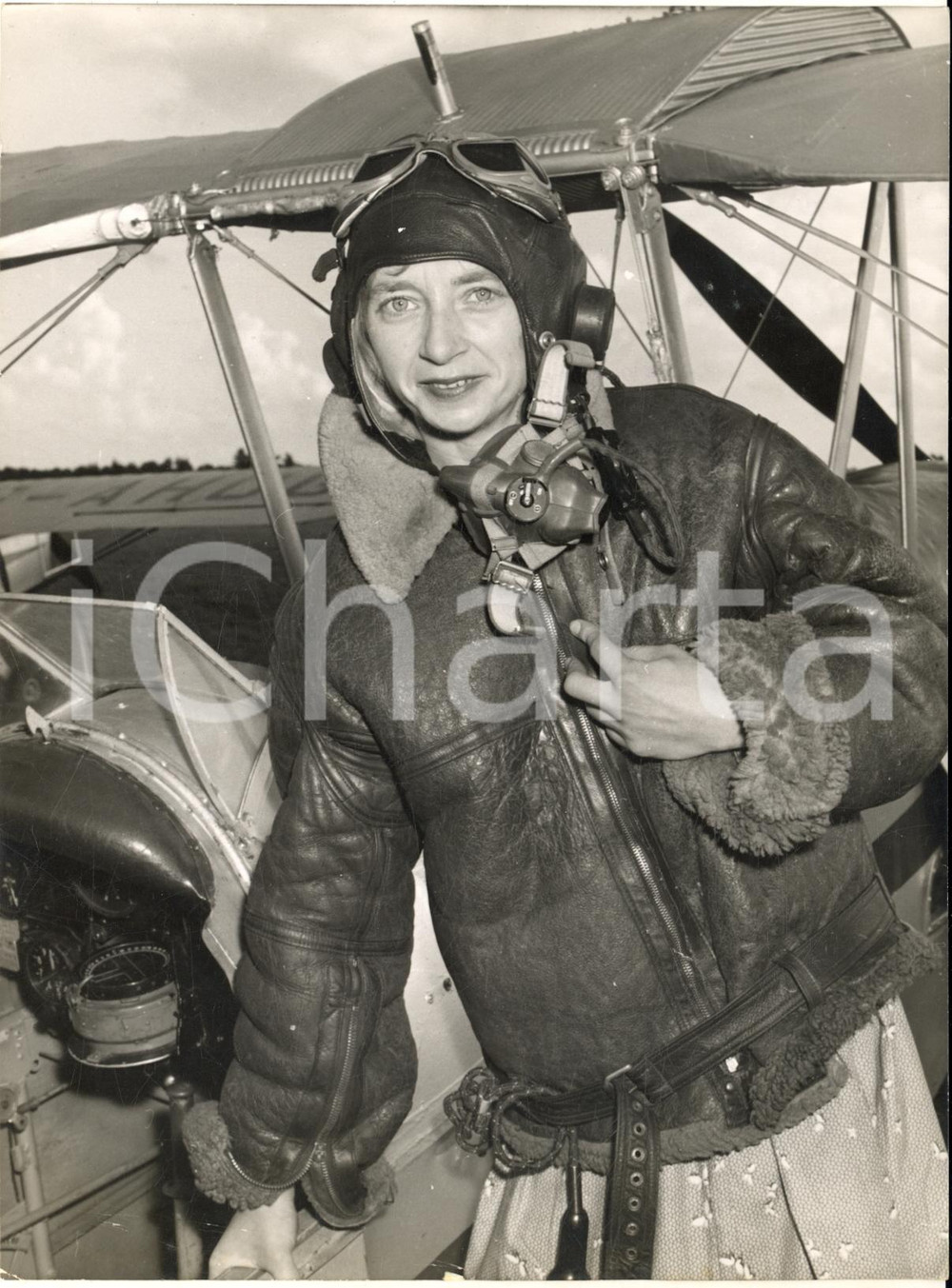 1958 DENHAM East Bucks Flying Club - Jeanette MACDONALD after her flying lesson