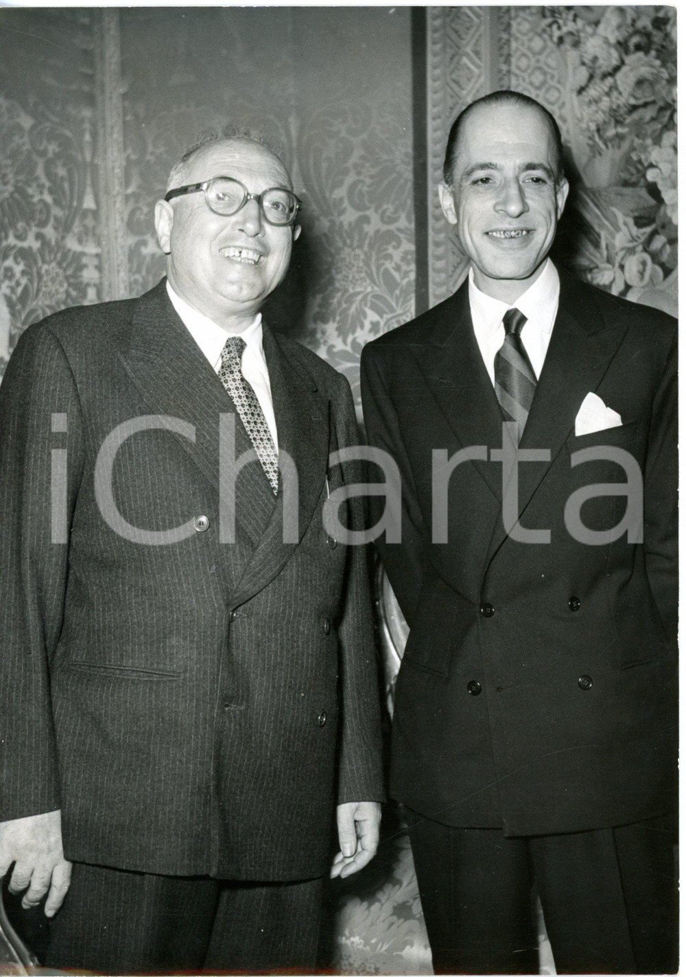 1953 ROMA Consultazioni al Quirinale - Arrivo di Pietro NENNI e Rodolfo MORANDI