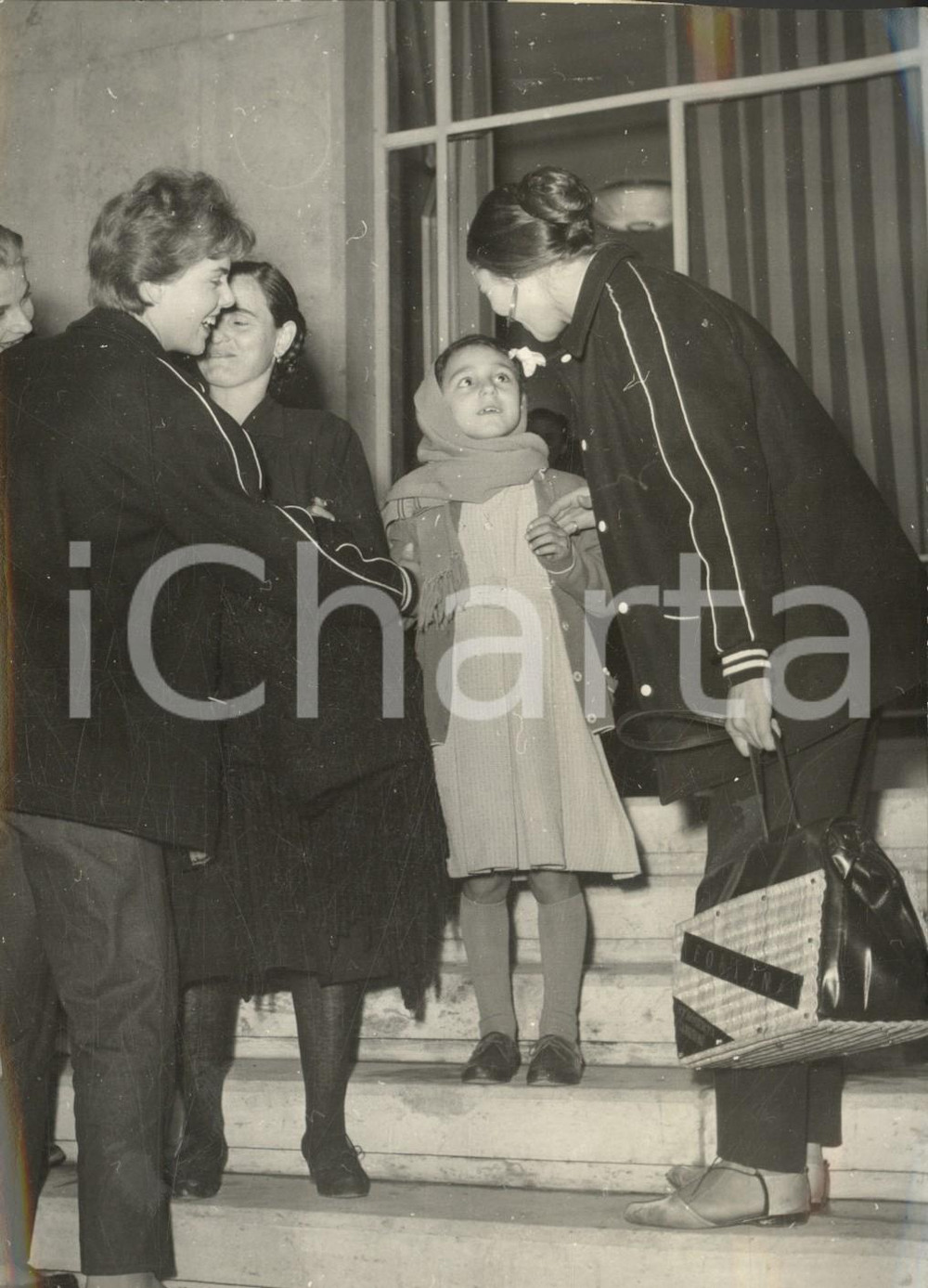 1953 ROMA Maria Carmela LAVECCHIA adottata da equipaggio del CT USA GEORGE DAVIS
