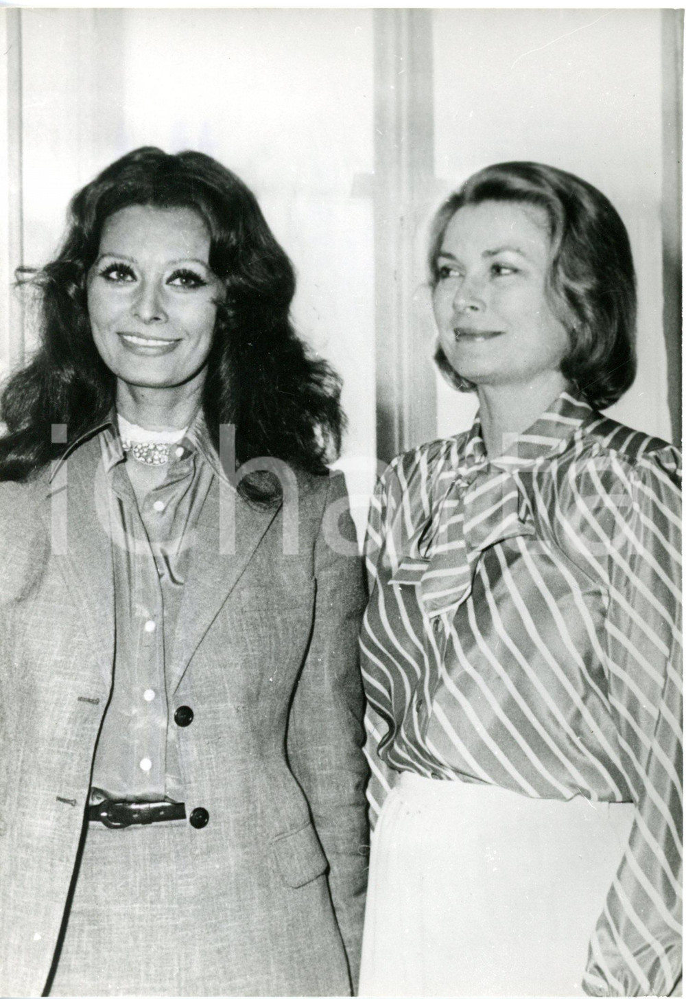 1975 ca s.l. - Ritratto delle attrici Grace KELLY e Sophia LOREN - Foto 13x18 cm