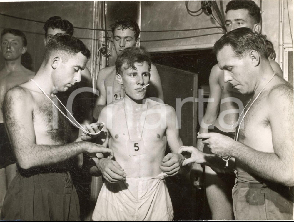 1960 LONDON Bruce TULLOH tested in a chamber with Rome climate for Olympics