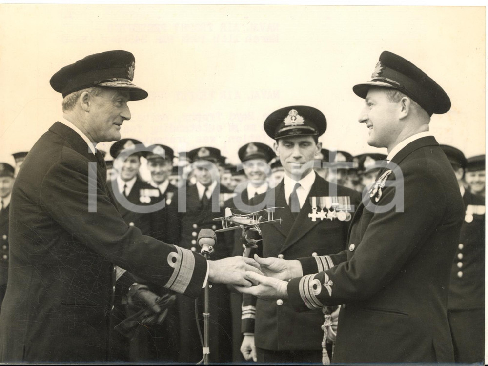1953 LEE-ON-THE-SOLENT Boyd Trophy presented by Admiral Alan SCOTT-MONCRIEFF