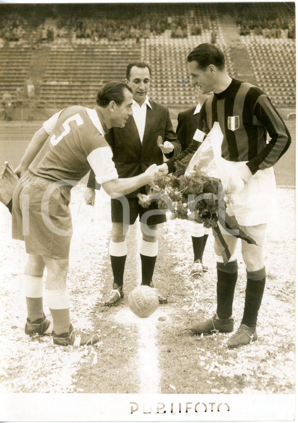 1955 CALCIO CHAMPIONS LEAGUE Milan-Saarbrücken 3-4 - Nils LIESHOLM Peter MOMBER