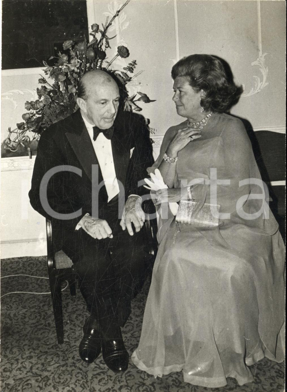 1972 LONDON Umberto II di Savoia all' 80° compleanno di Paul Getty *Foto