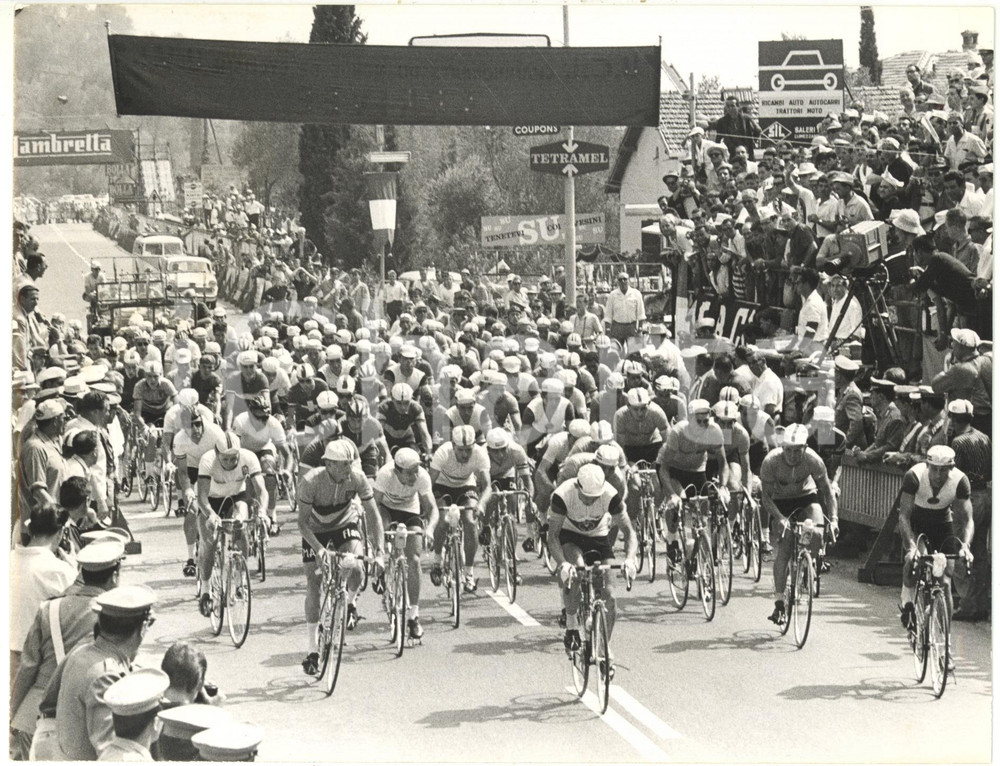 1962 SALÒ - CICLISMO Mondiali Dilettanti - I corridori in gara - Foto 24x18 cm
