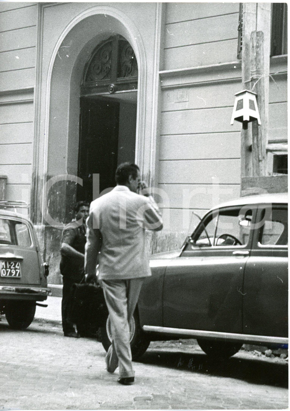 1954 ROMA CASO MONTESI - Piero PICCIONI esce dallo studio del suo avvocato *Foto