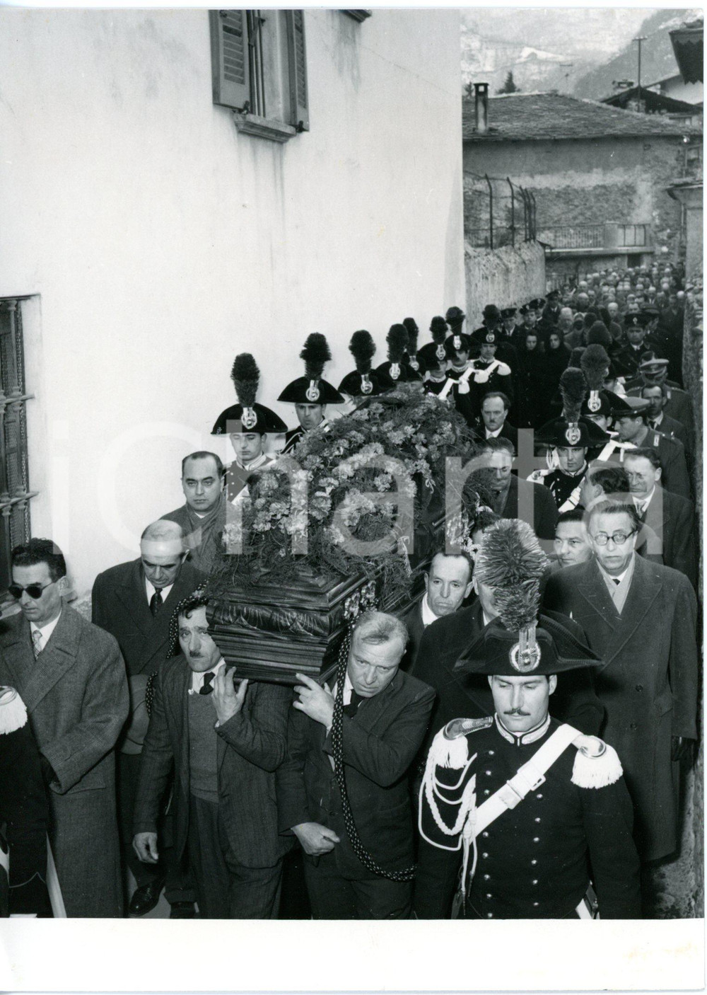 1956 MORBEGNO (SO) Corteo funebre per l'on. Ezio VANONI con autorità *Foto 18x13