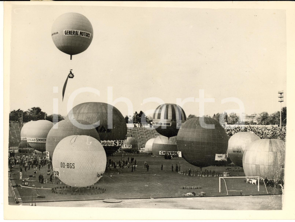 1953 BRUSSELS Heysel Stadium - International Balloon Meeting - Photo 20x15 cm