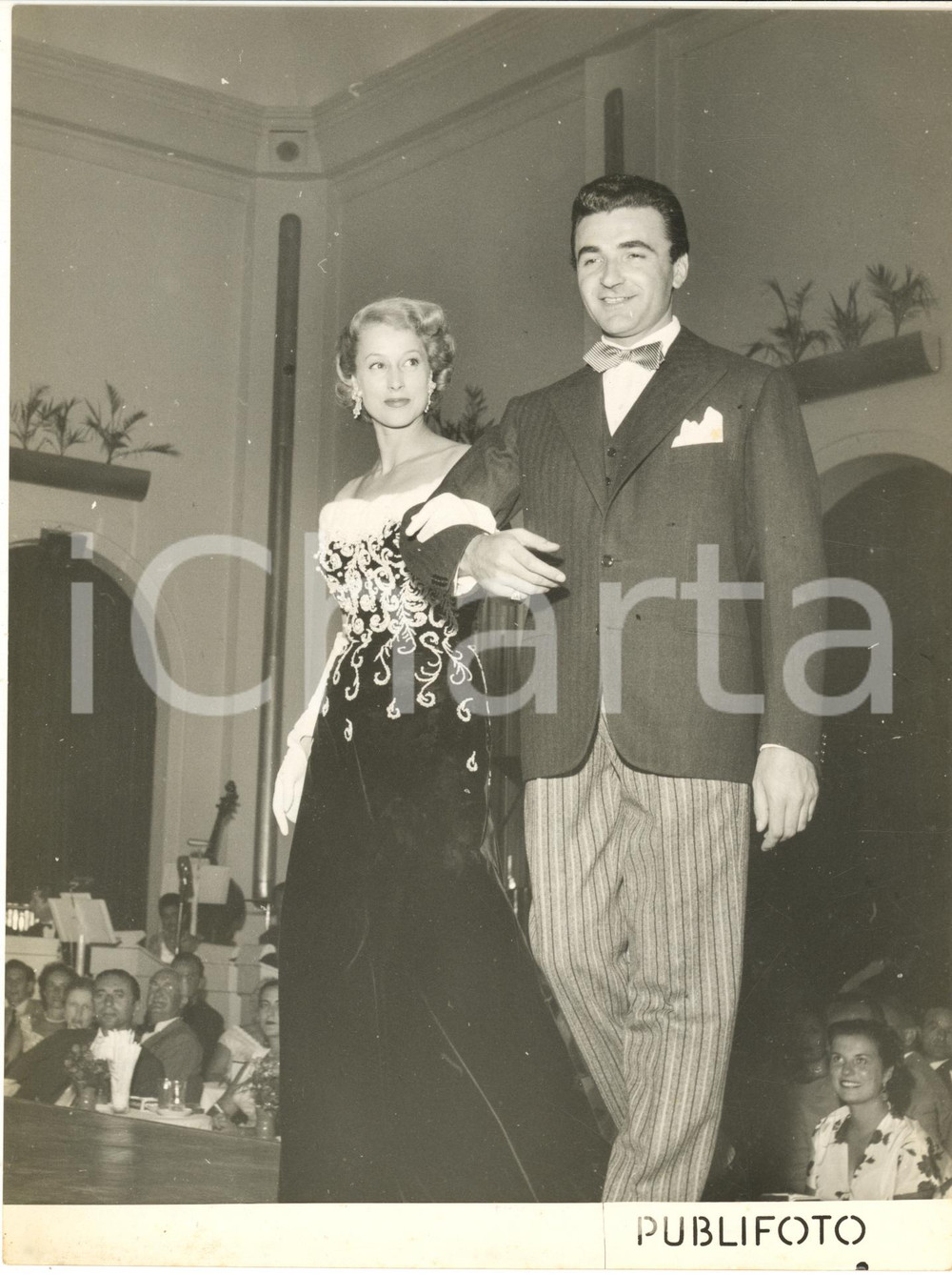 1953 SANREMO Festival MODA UOMO - Modelli in passerella *Foto 18x24 cm