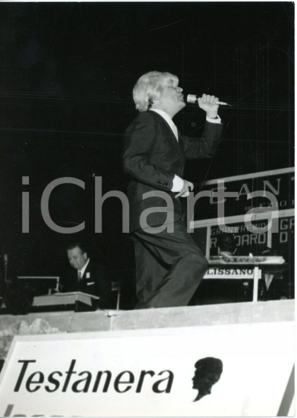 1968 CANTAGIRO - Imitatore Alighiero NOSCHESE durante un'esibizione *Foto 13x18
