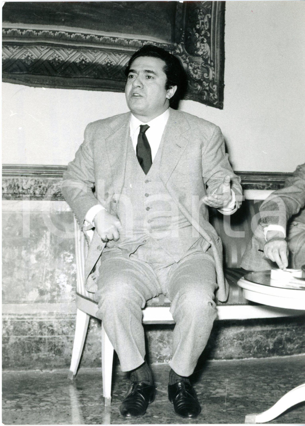 1963 MILANO CIRCOLO DELLA STAMPA Tenore Giuseppe DI STEFANO in conferenza stampa
