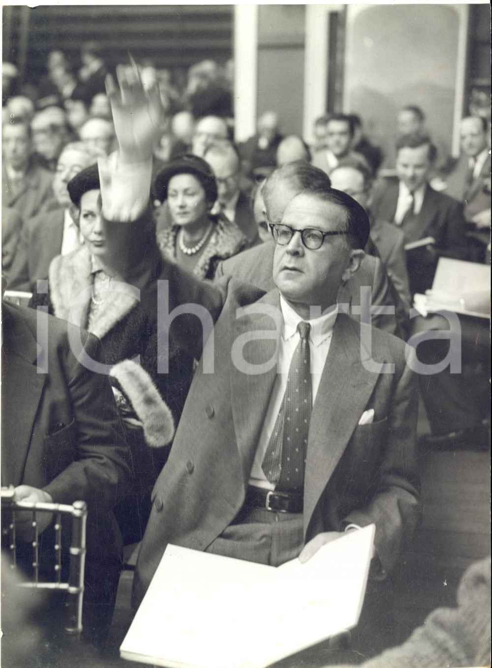 1958 LONDON SOTHEBY'S H. P. KRAUS gains a manuscript of Latin Gospel *Photo