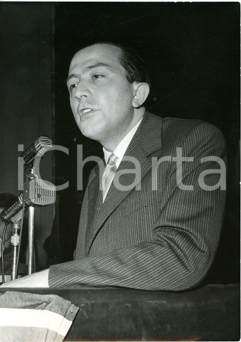1953 ROMA Teatro Adriano - Giulio ANDREOTTI durante comizio elettorale DC *Foto