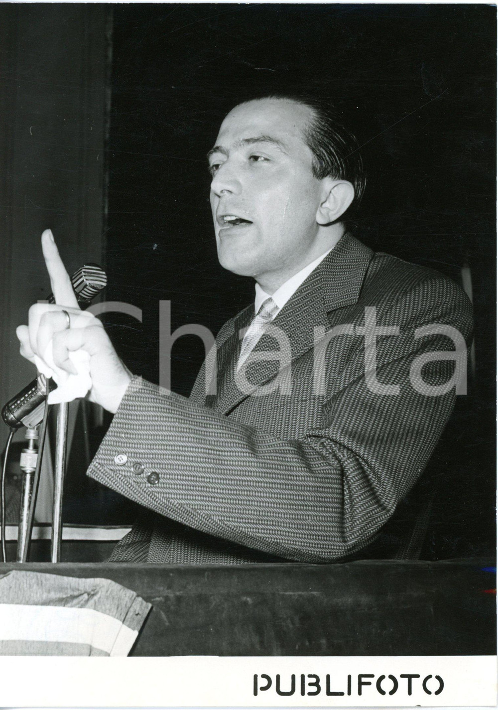 1953 ROMA Teatro Adriano - Giulio ANDREOTTI durante comizio elettorale DC - Foto
