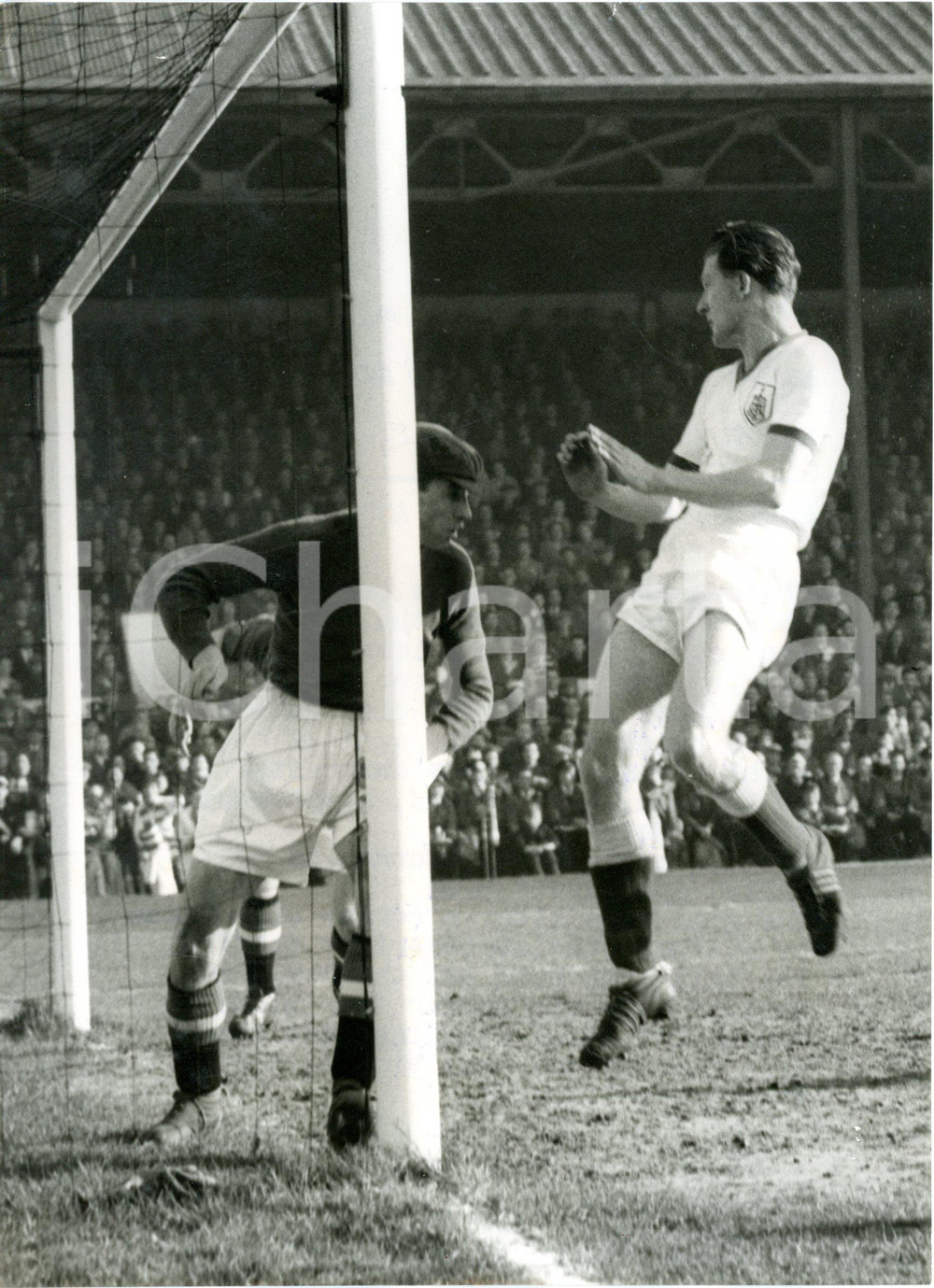 1957 LONDON FOOTBALL Bournemouth-Manchester United - Brian BEDFORD George WOOD