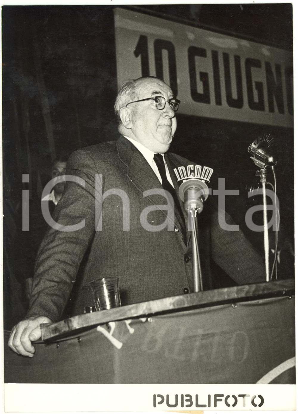 1954 ROMA Teatro Argentina - Congresso PSDI - Discorso di Oskar HELMER *Foto