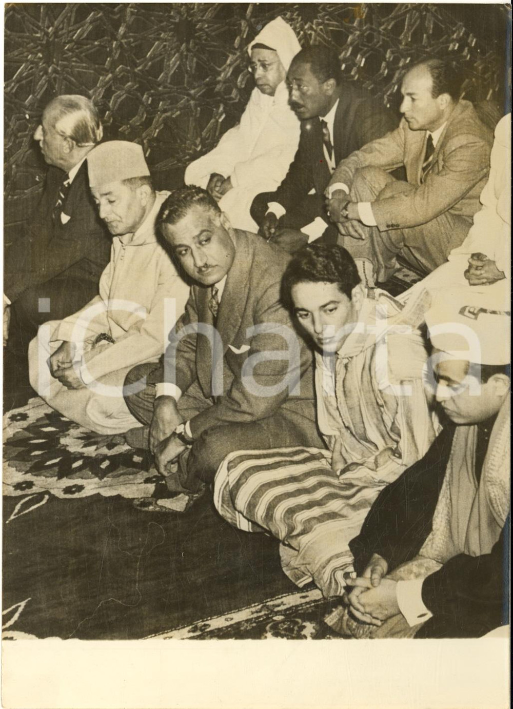 1960 IL CAIRO Re MOHAMMED V in moschea con il figlio Moulay Abdallah e NASSER