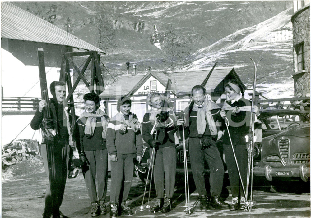 1955 BREUIL-CERVINIA Allenamento per OLIMPIADI CORTINA - Arrivo squadra francese