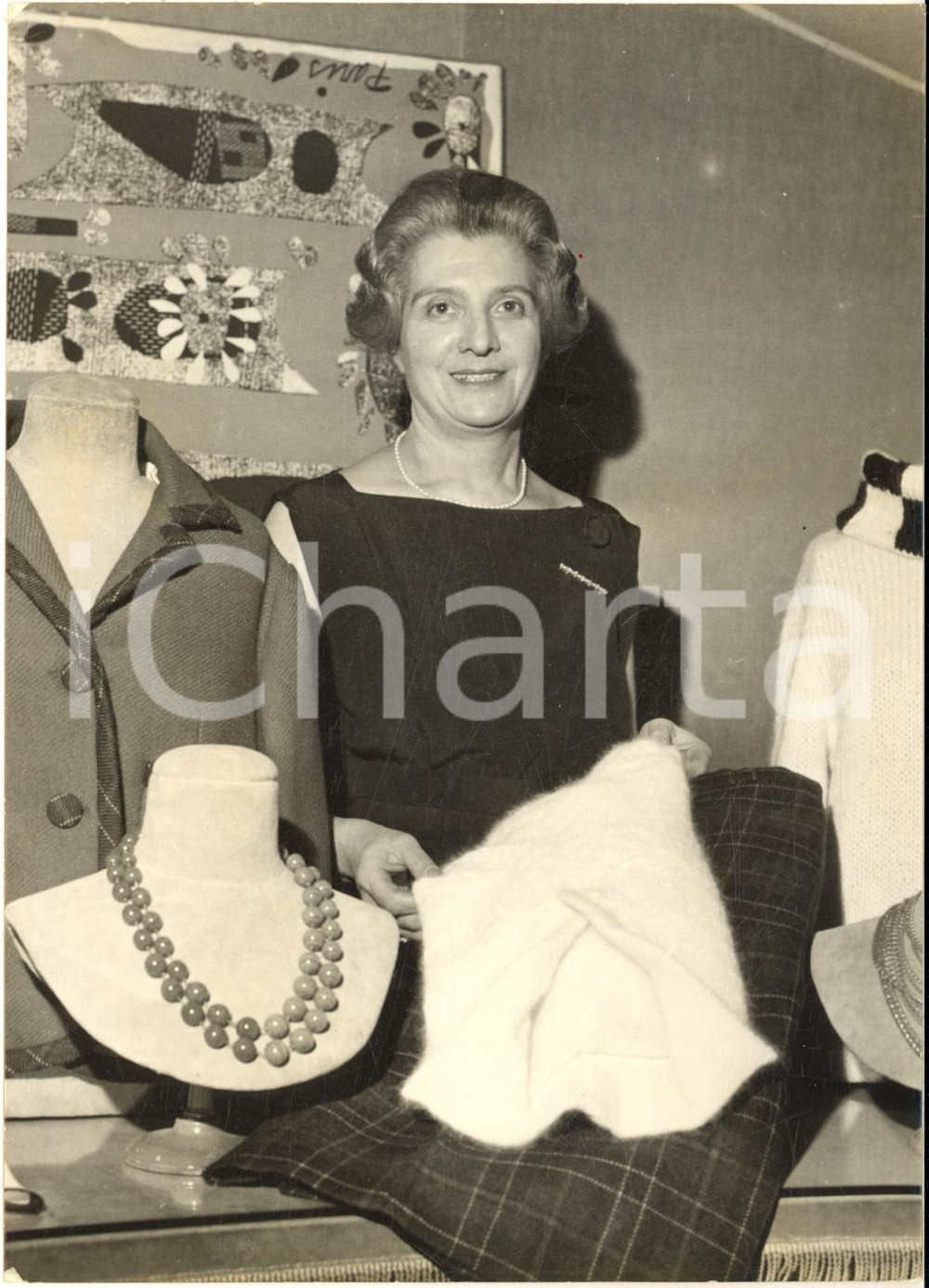 1962 PARIS Odette LAUNAY vendeuse chez Jacques Heim et 9ème femme député *Photo