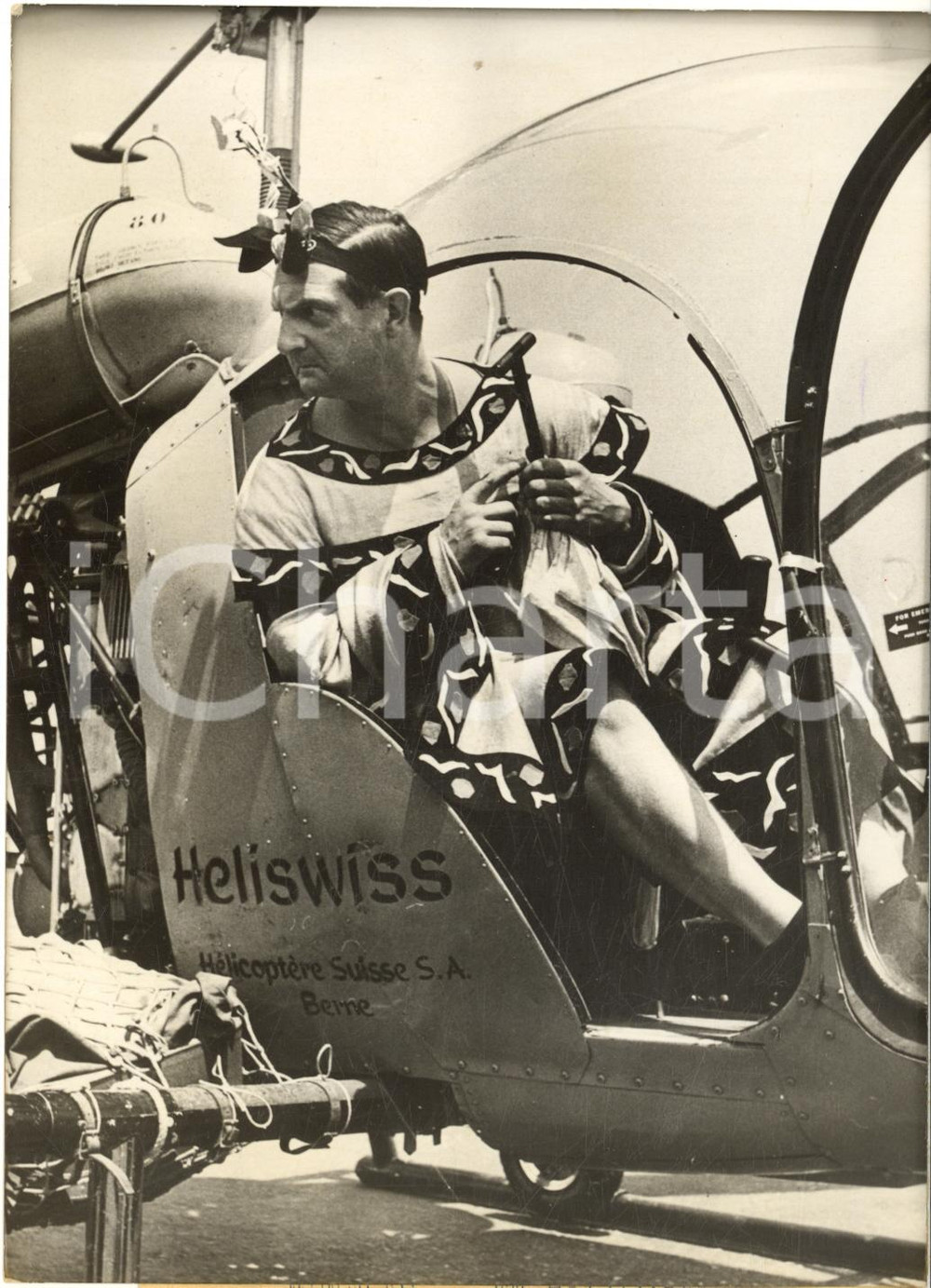 1959 LYON Jacques CHARRON interprète Menelas en hélicoptère - Photo 13x18 cm