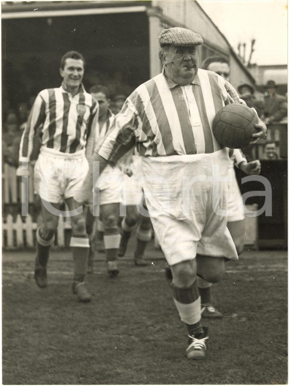 1956 FOOTBALL Brighton and Hove Albion-Gillingham - Fred EMNEY in player shirt