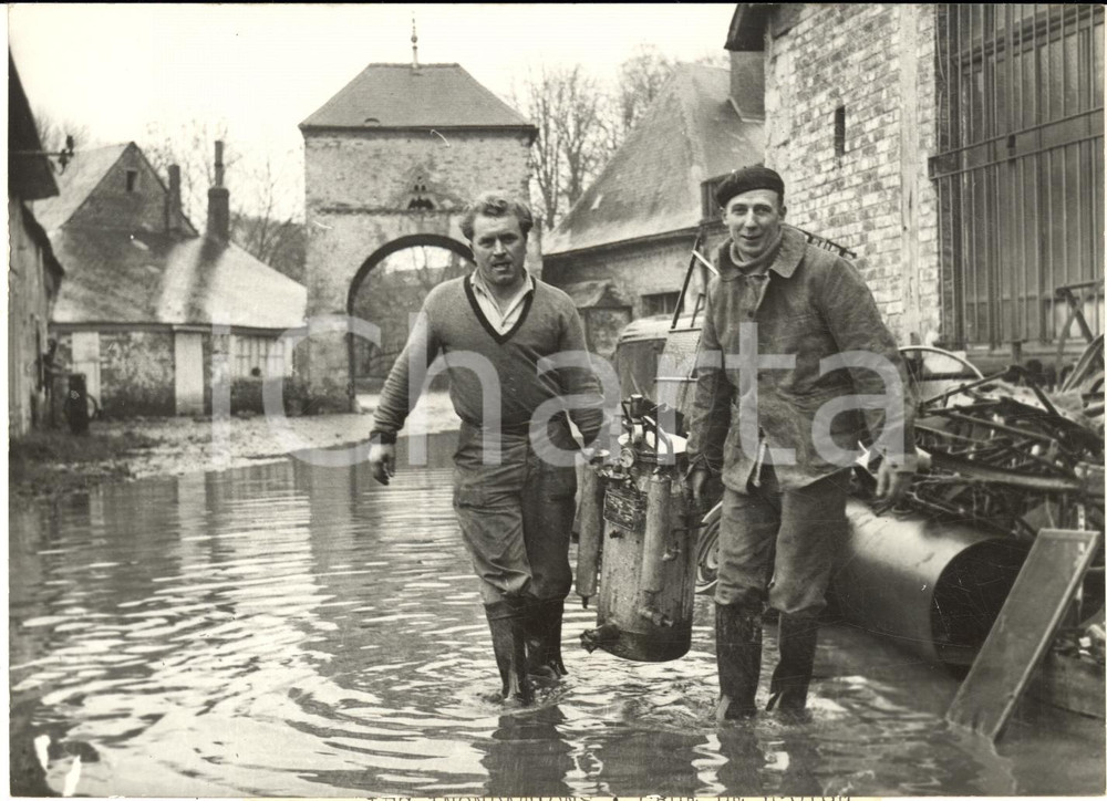 1960 GUISE (FRANCE) Crue de l'Oise et inondations au Moulin Neuf *Photo 18x13