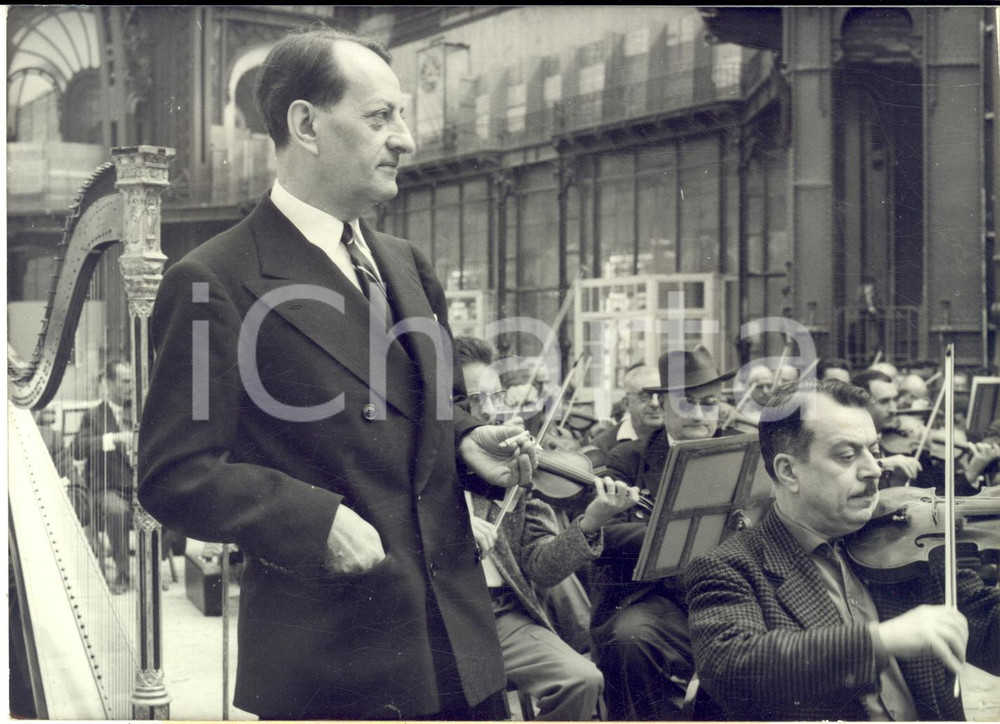 1959 PARIS André MALRAUX à la répétition du concert du 14 Juillet - Photo 18x13