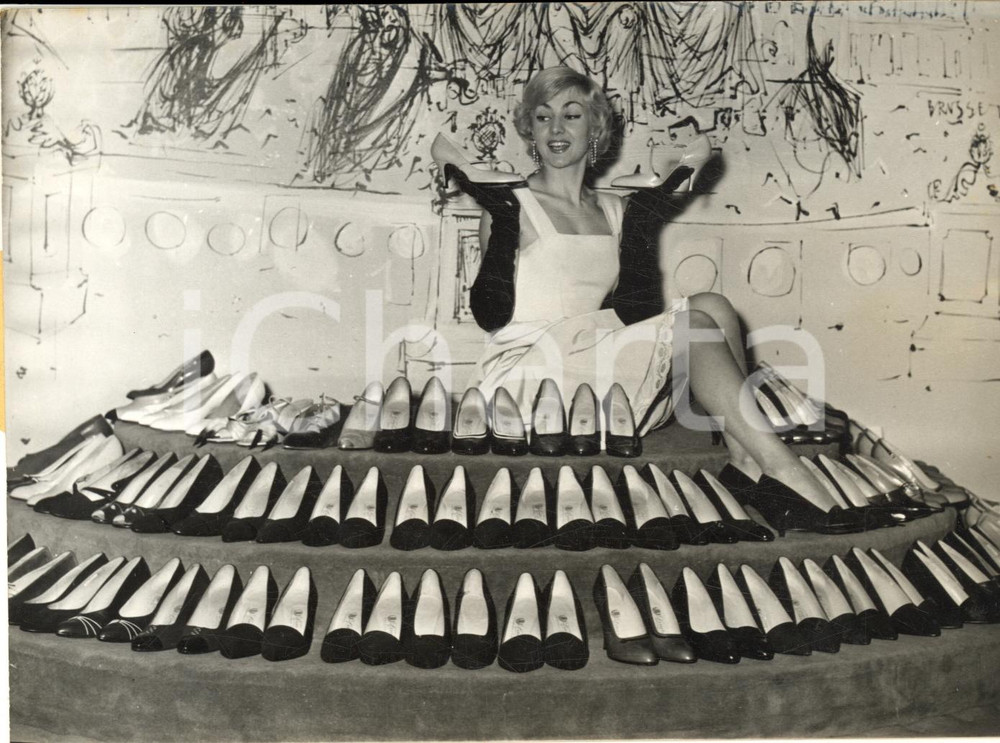 1958 PARIS MODE CHAUSSURES Jacqueline BAUER présente collection LAURE - Photo