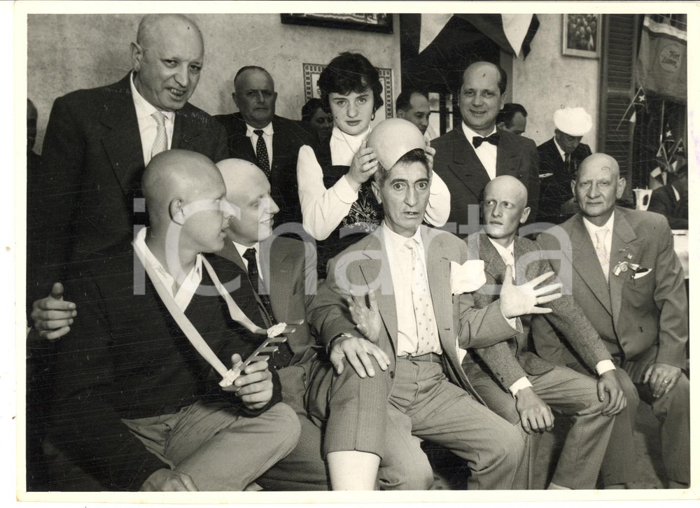 1958 TORINO Ruggero BENVENUTI eletto "Mister Pelato" - Foto 18x13 cm