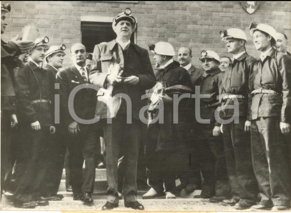 1959 HAILLICOURT Général DE GAULLE avant sa descente dans une mine *Photo