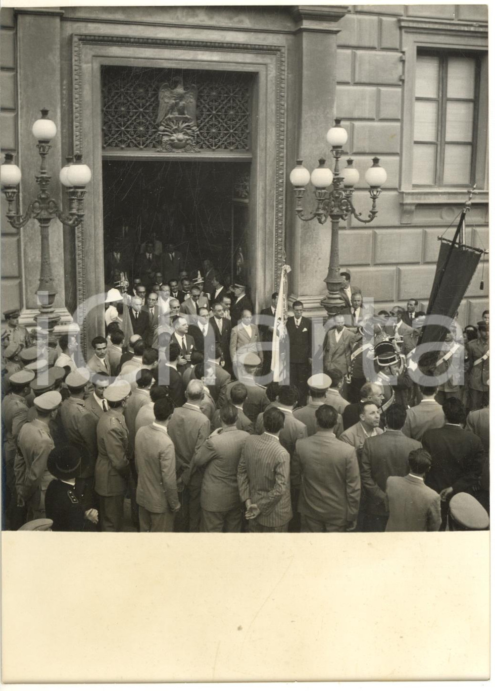 1954 PALERMO Autorità in corteo per il ritorno di Trieste all'Italia *Foto