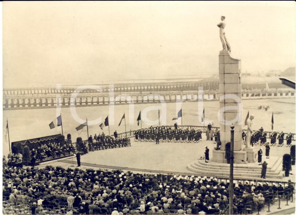 1954 OSTENDA Principe Alberto del Belgio inaugura il Zeeliedenmonument *Foto