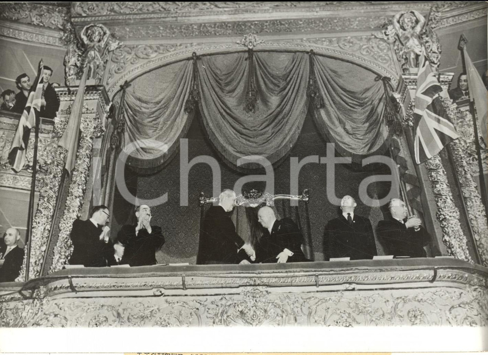 1959 MOSCOW Opera - Nikita KHRUSHCHEV greets his guest Harold MACMILLAN *Photo