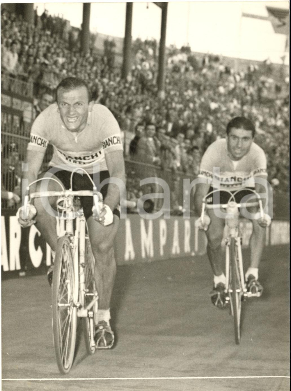 1958 CICLISMO GIRO DELL'EMILIA Diego RONCHINI Noè CONTI al traguardo ^Foto