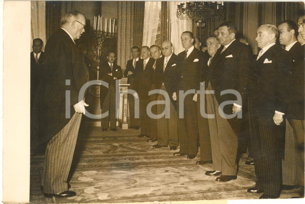 1953 PARIS Président Vincent AURIOL avec le gouvernement pour les voeux de Noel