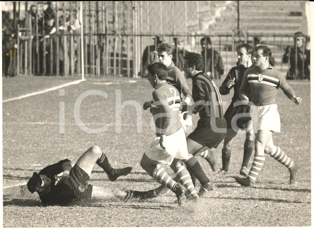 1959 CALCIO MILAN-SAMPDORIA Goal di Giancarlo BACCI Foto 18x13 cm