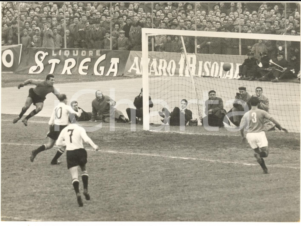 1956 GENOVA CALCIO ITALIA-AUSTRIA 2-1 Parata Giorgio GHEZZI su Alfred KORNER II