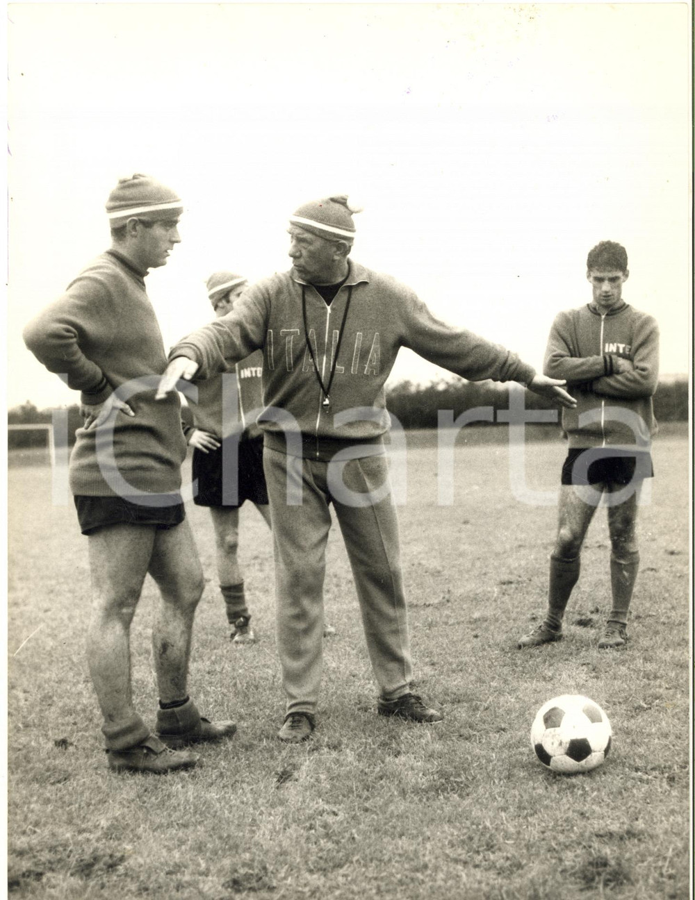 1966 APPIANO GENTILE CALCIO Allenamento nazionale per Italia-URSS Foto 18x24